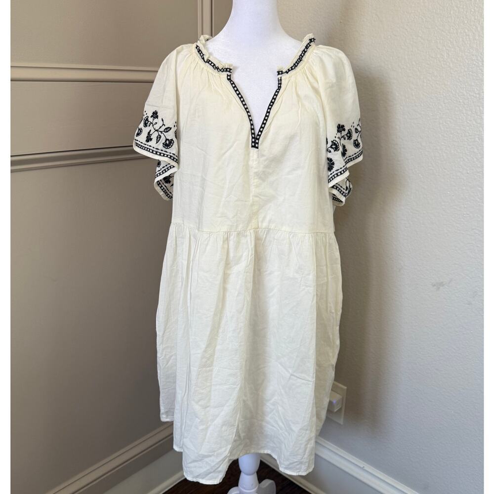 NWT Old Navy Women's Cream and Black Embroidered Mini Swing Dress Size L Cotton